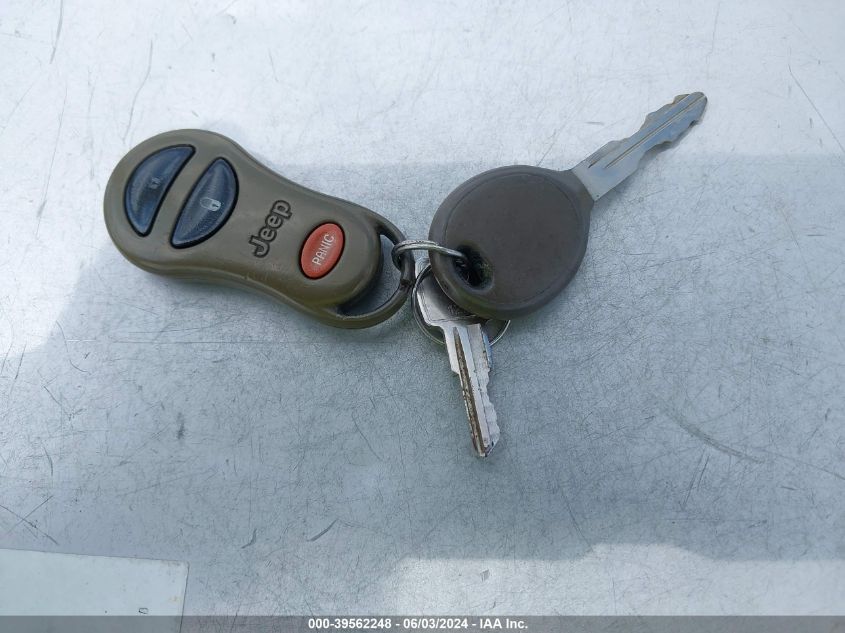 2001 Jeep Grand Cherokee Laredo VIN: 1J4GX48SX1C643750 Lot: 39562248