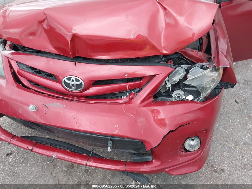 2013 TOYOTA COROLLA S/LE - 5YFBU4EE3DP156098