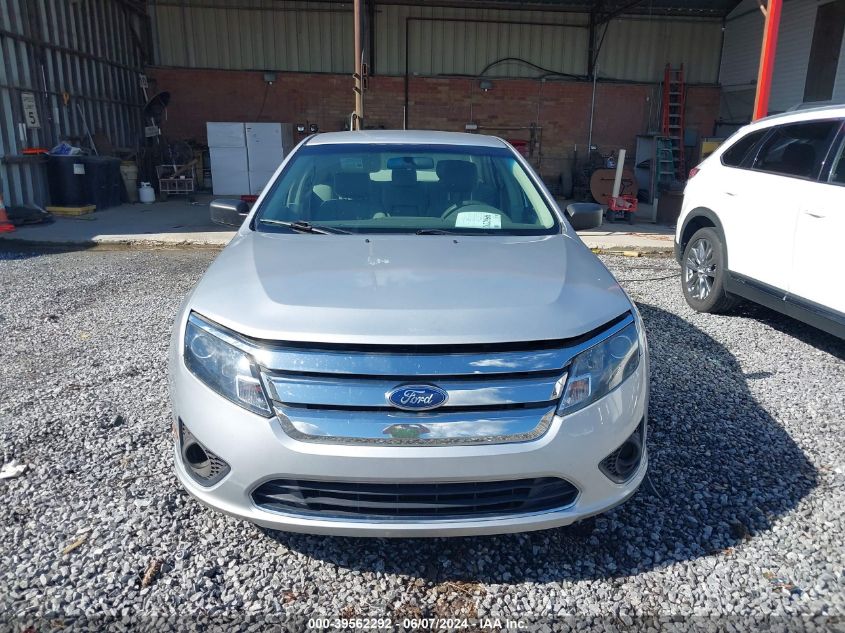 2012 Ford Fusion S VIN: 3FAHP0GA4CR117734 Lot: 39562292