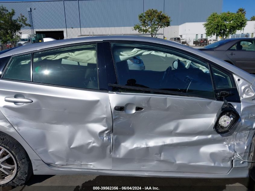 2020 Toyota Prius Prime Le VIN: JTDKARFPXL3126304 Lot: 39562356