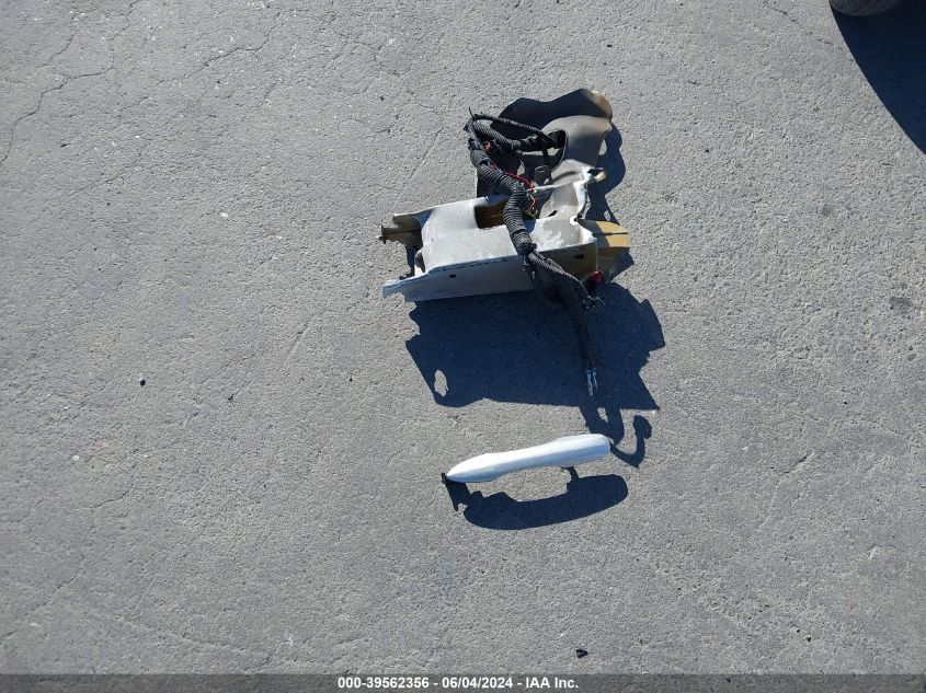 2020 Toyota Prius Prime Le VIN: JTDKARFPXL3126304 Lot: 39562356