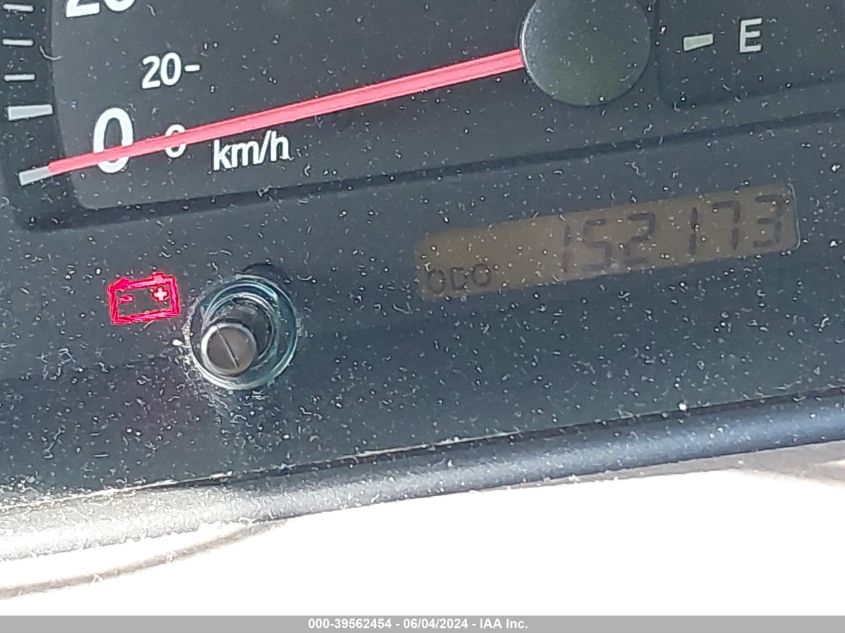 2003 Toyota Camry Le VIN: 4T1BE32K43U140653 Lot: 39562454