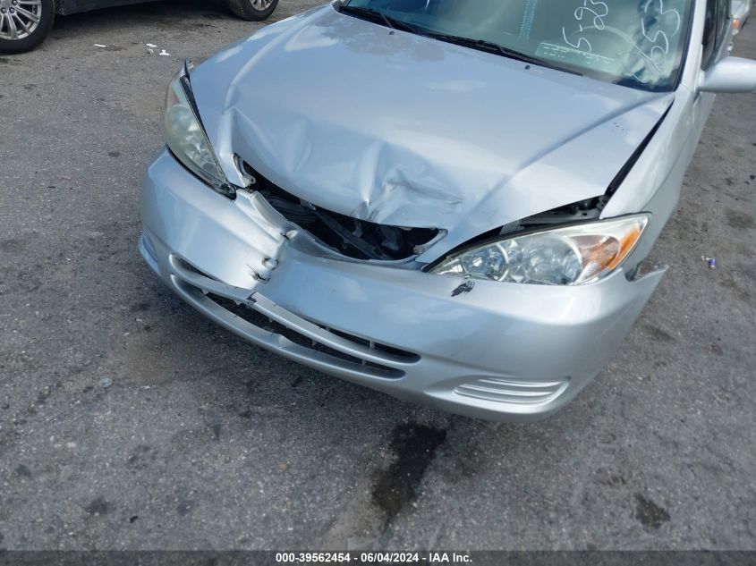 2003 Toyota Camry Le VIN: 4T1BE32K43U140653 Lot: 39562454