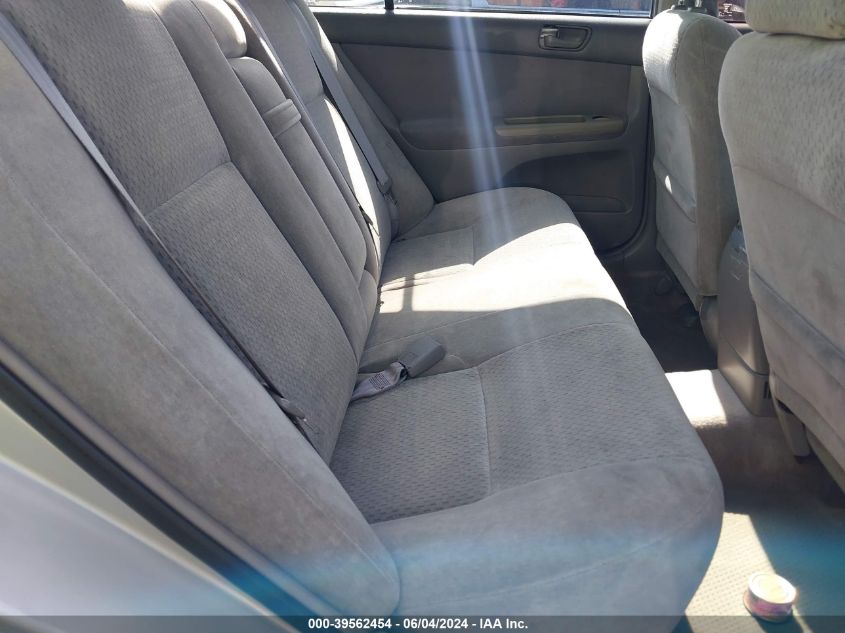 2003 Toyota Camry Le VIN: 4T1BE32K43U140653 Lot: 39562454