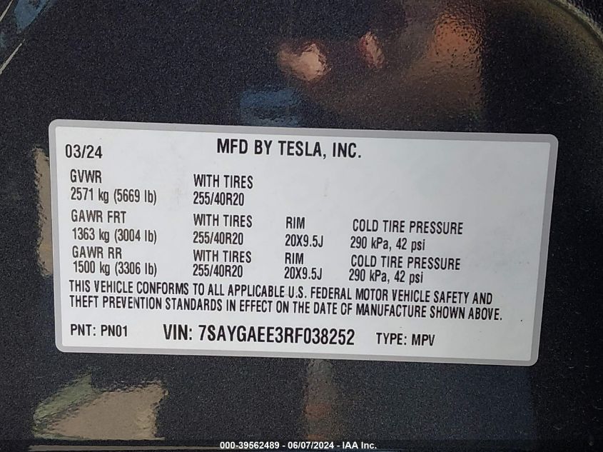 2024 Tesla Model Y Long Range Dual Motor All-Wheel Drive VIN: 7SAYGAEE3RF038252 Lot: 39562489