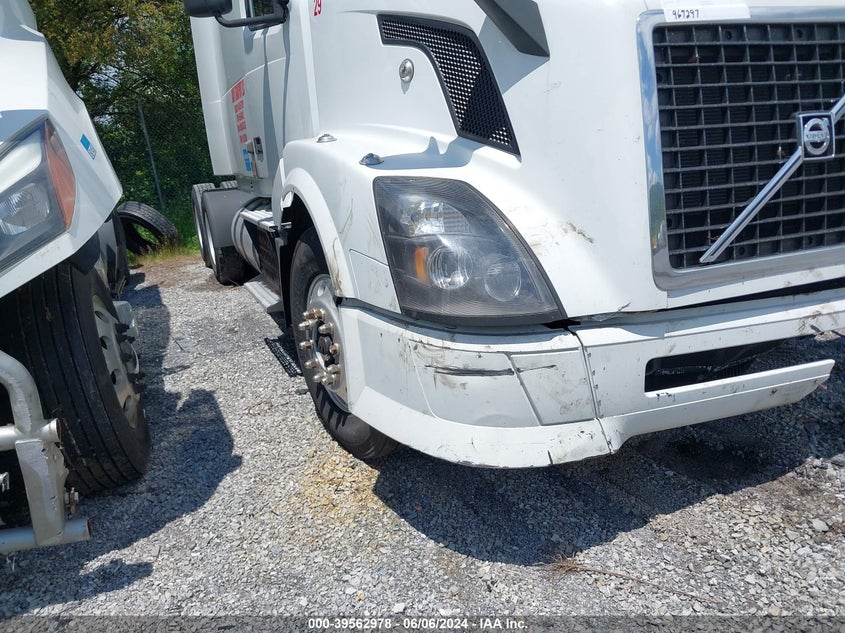 2012 Volvo Vn Vnl VIN: 4V4NC9TH8CN545183 Lot: 39562978