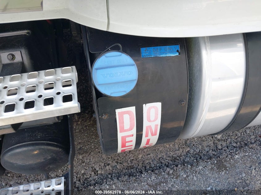 2012 Volvo Vn Vnl VIN: 4V4NC9TH8CN545183 Lot: 39562978