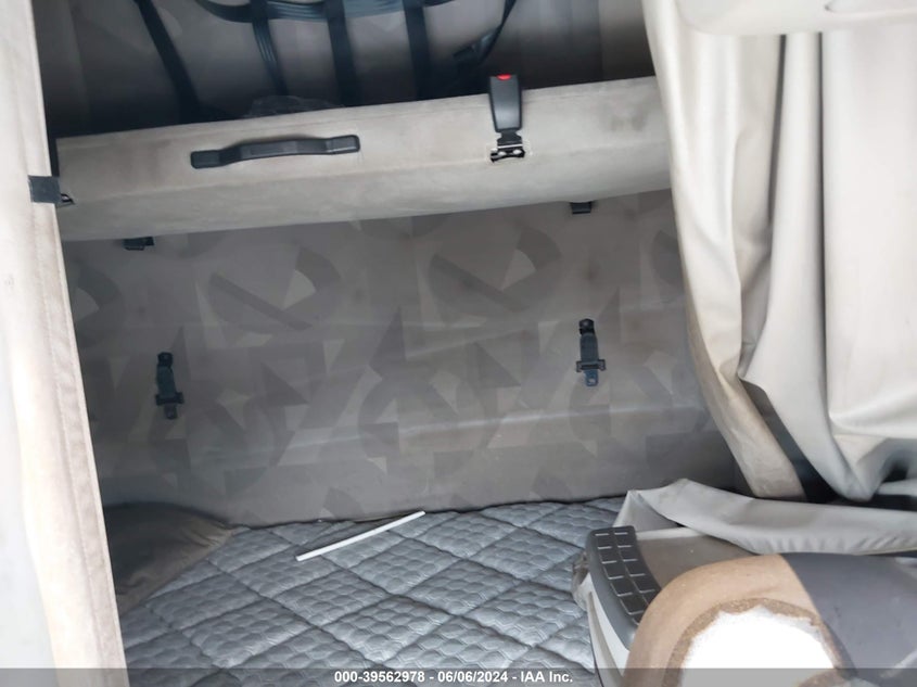 2012 Volvo Vn Vnl VIN: 4V4NC9TH8CN545183 Lot: 39562978