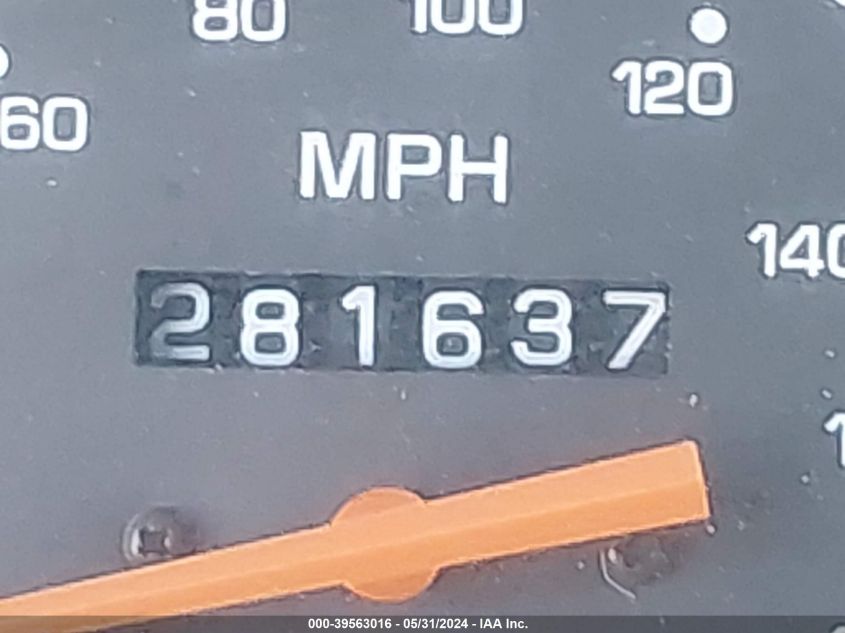 1994 Toyota Pickup 1/2 Ton Short Whlbse Dx VIN: JT4RN81P1R5199031 Lot: 39563016