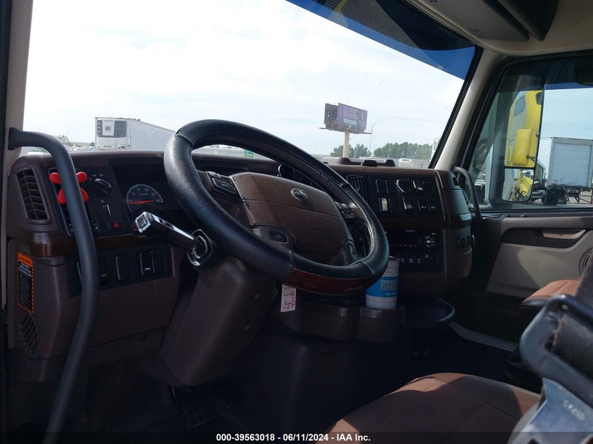 2016 Volvo Vn Vnl VIN: 4V4NC9EH1GN954760 Lot: 39563018