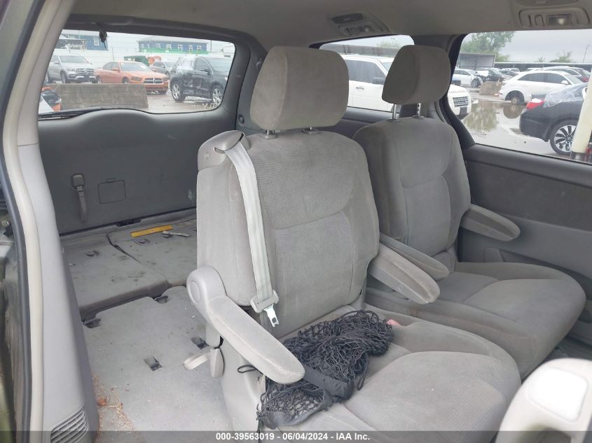 2004 Toyota Sienna Le VIN: 5TDZA23C14S124366 Lot: 39563019