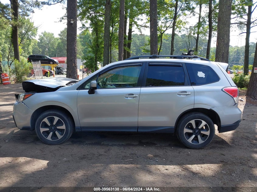 2018 Subaru Forester 2.5I Premium VIN: JF2SJAEC5JH616490 Lot: 39563130