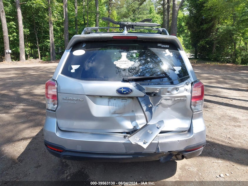 2018 Subaru Forester 2.5I Premium VIN: JF2SJAEC5JH616490 Lot: 39563130