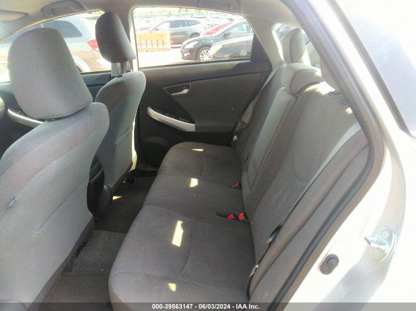 2015 Toyota Prius Two VIN: JTDKN3DU8F1900236 Lot: 39563147