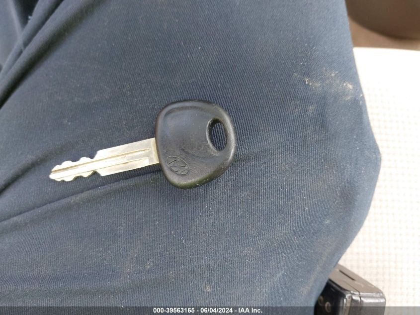 2008 Hyundai Tucson Gls VIN: KM8JM12B08U755520 Lot: 39563165