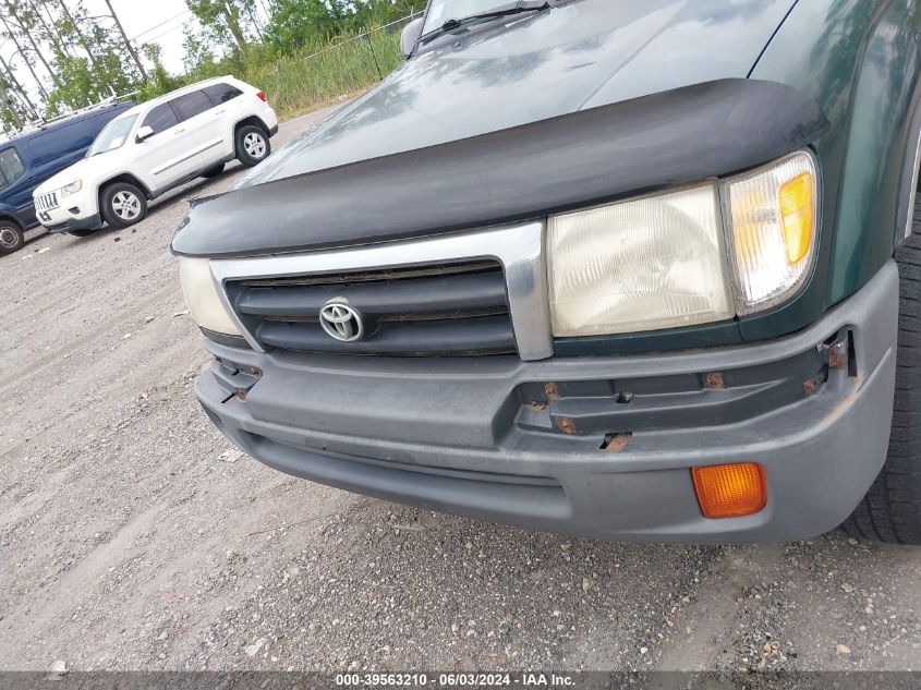 2000 Toyota Tacoma Prerunner VIN: 5TENM92N5YZ696518 Lot: 39563210