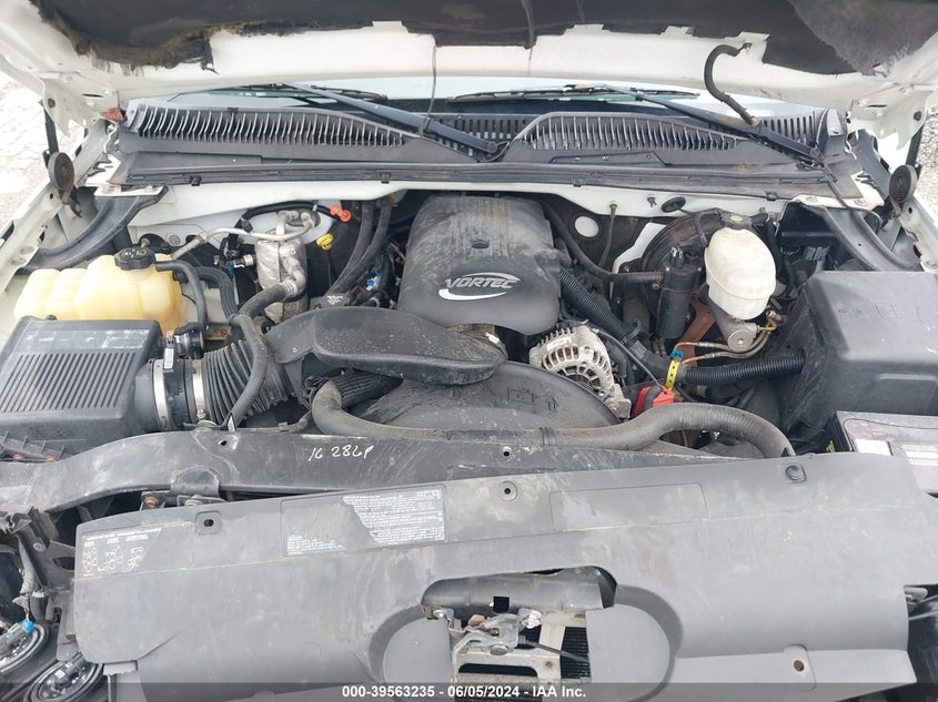 2003 Chevrolet Silverado 1500 Ls VIN: 2GCEK19T931110976 Lot: 39563235