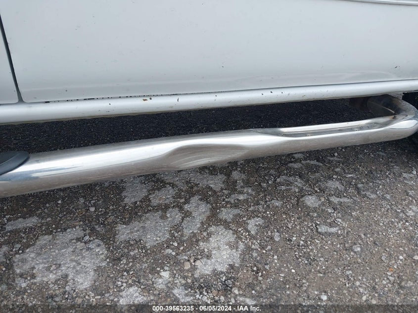 2003 Chevrolet Silverado 1500 Ls VIN: 2GCEK19T931110976 Lot: 39563235