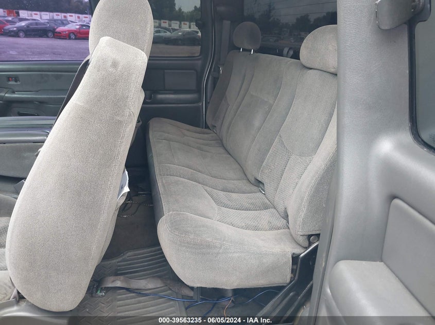 2003 Chevrolet Silverado 1500 Ls VIN: 2GCEK19T931110976 Lot: 39563235