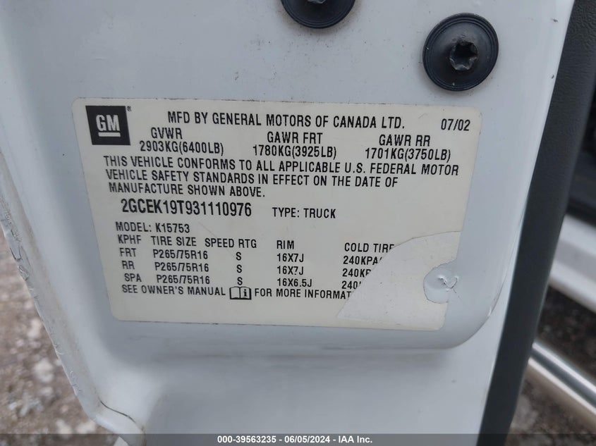 2003 Chevrolet Silverado 1500 Ls VIN: 2GCEK19T931110976 Lot: 39563235