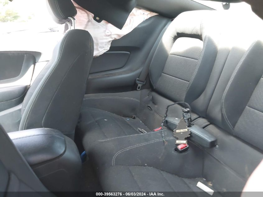 2016 Ford Mustang V6 VIN: 1FA6P8AM0G5263792 Lot: 39563276