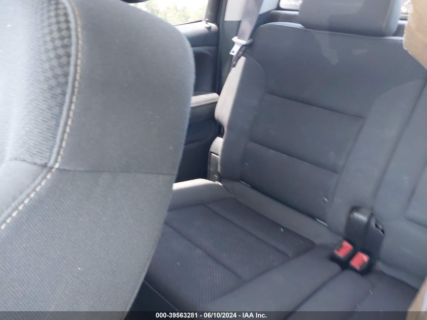 2015 Chevrolet Silverado 3500Hd Lt VIN: 1GC4KZE8XFF561780 Lot: 39563281