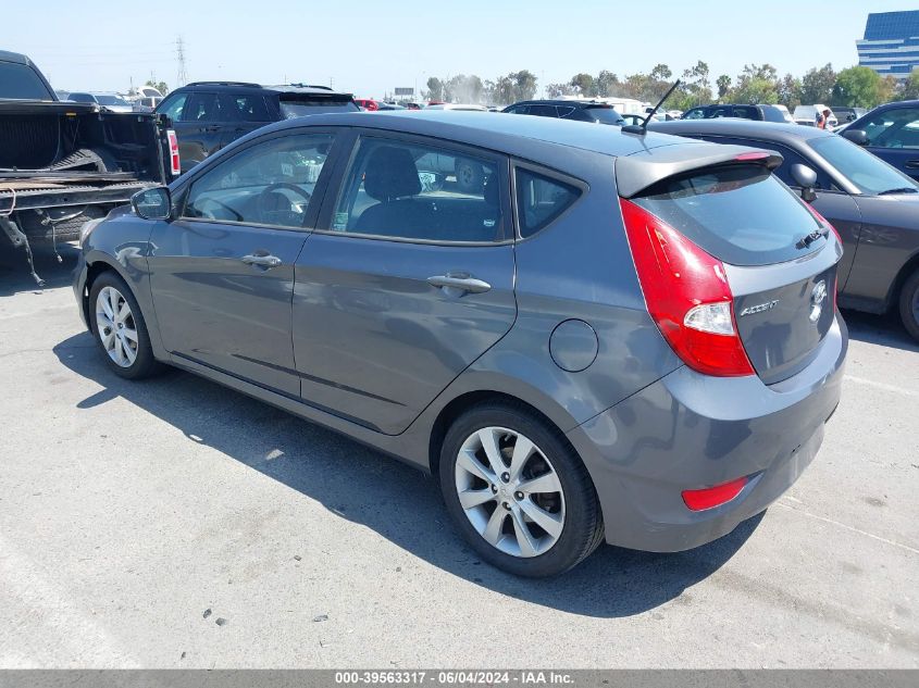 2013 Hyundai Accent Se VIN: KMHCU5AE9DU077582 Lot: 39563317