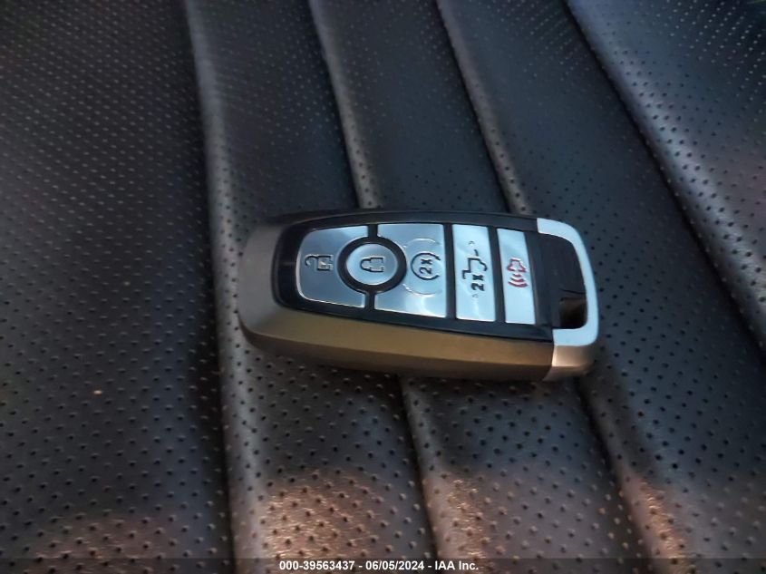 2022 Ford F-150 Platinum VIN: 1FTFW1E88NFB43070 Lot: 39563437