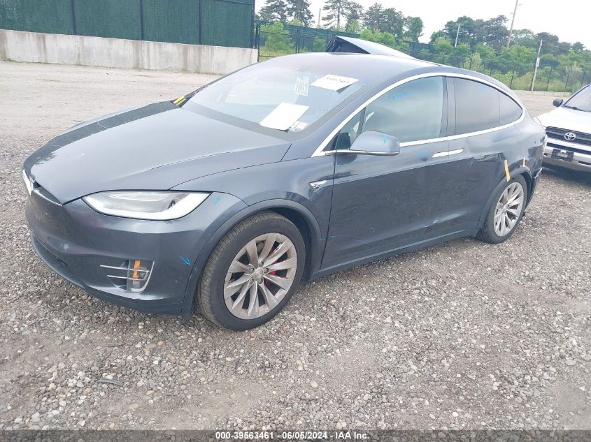 5YJXCBE45GF001301 2016 TESLA MODEL X - Image 2