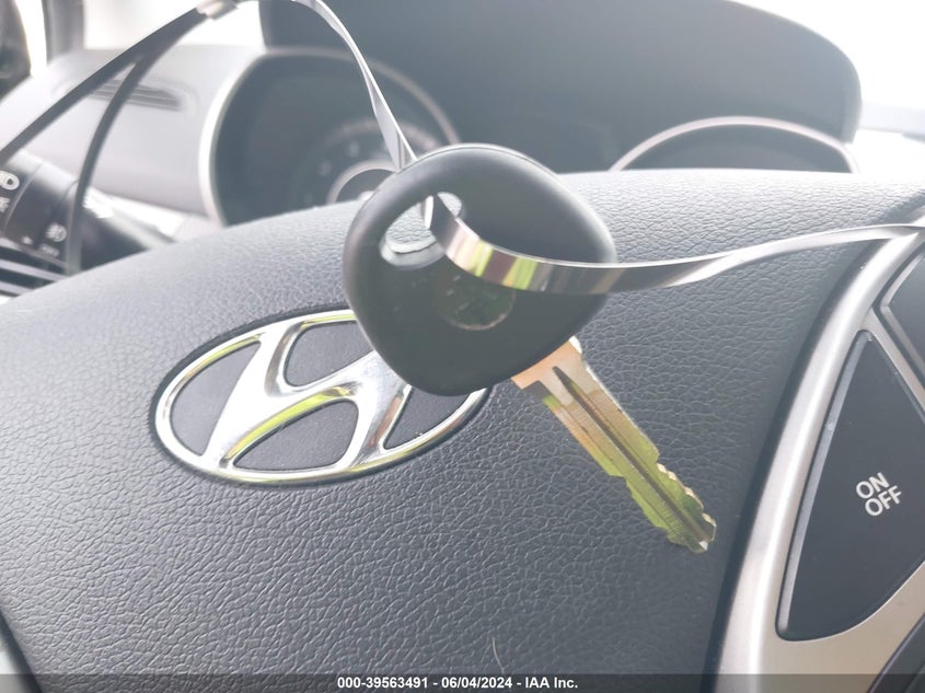 2012 Hyundai Elantra Gls VIN: 5NPDH4AE3CH072894 Lot: 39563491