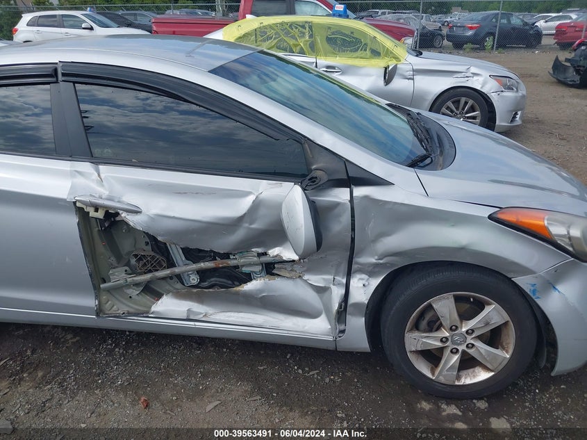 2012 Hyundai Elantra Gls VIN: 5NPDH4AE3CH072894 Lot: 39563491
