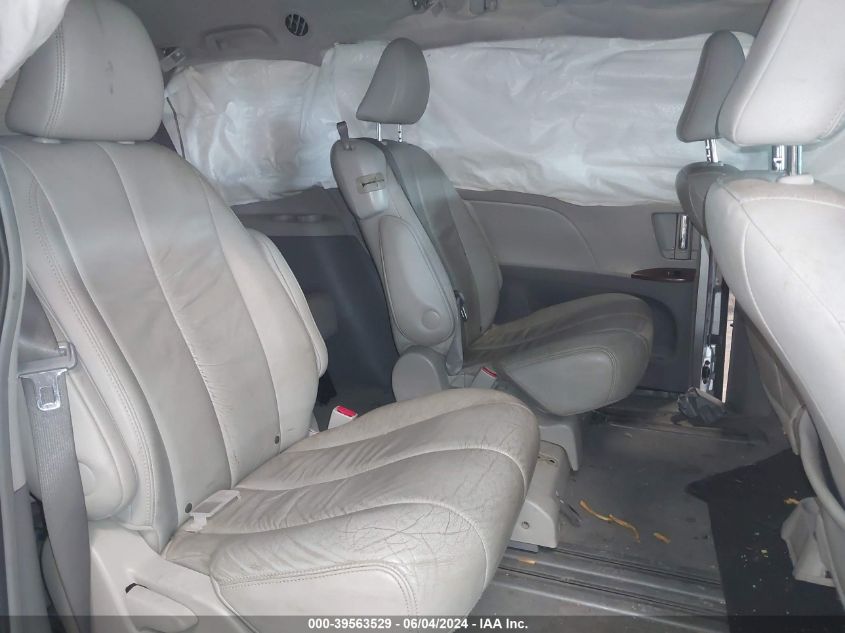 2011 Toyota Sienna Xle V6 VIN: 5TDYK3DC1BS039926 Lot: 39563529
