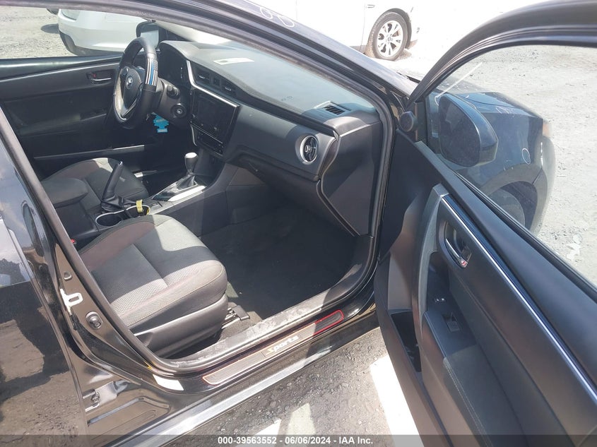 2019 TOYOTA COROLLA LE - 2T1BURHE2KC212389