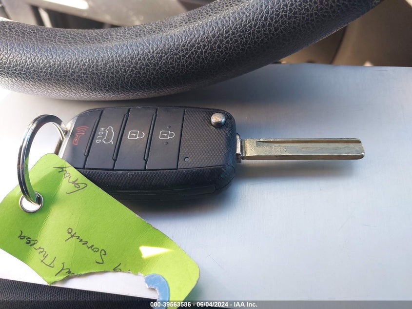 2019 Kia Sorento 3.3L Lx VIN: 5XYPGDA57KG459910 Lot: 39563586