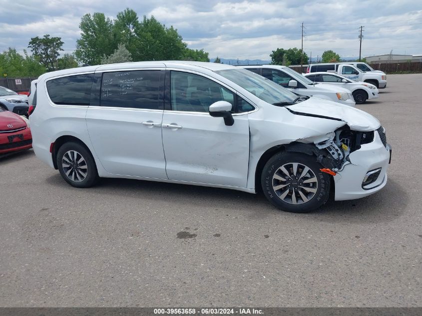 2023 Chrysler Pacifica Hybrid Touring L VIN: 2C4RC1L75PR523057 Lot: 39563658