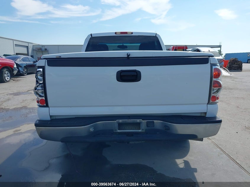 2004 Chevrolet Silverado 1500 C1500 VIN: 1GCEC14X94Z214755 Lot: 39563674