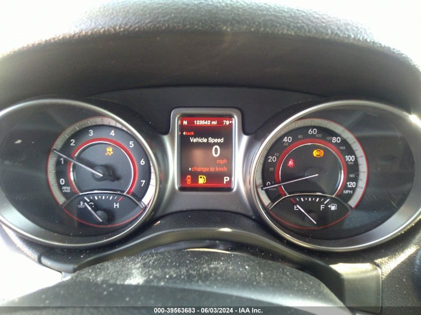 2019 Dodge Journey Crossroad VIN: 3C4PDCGG0KT810077 Lot: 39563683