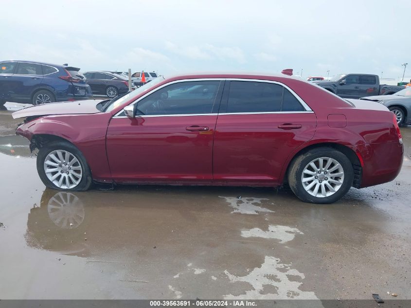 2C3CCAAG0KH746084 2019 Chrysler 300 Touring