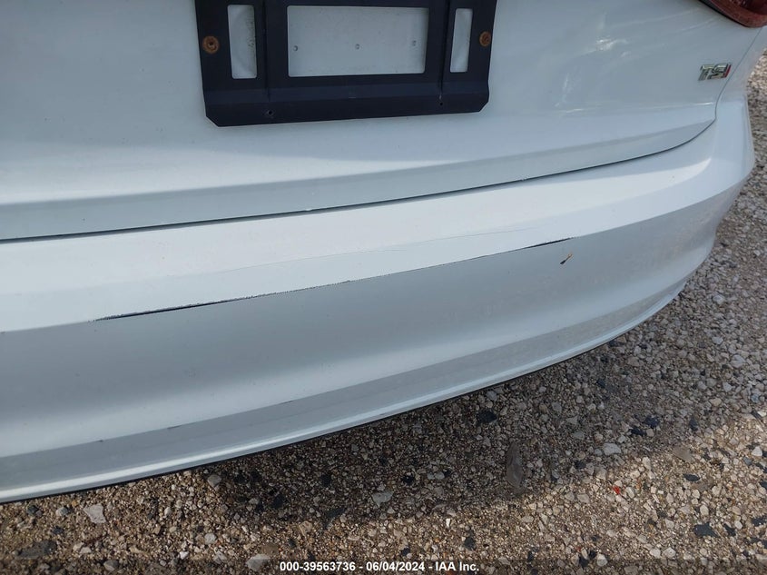 2018 Volkswagen Jetta 1.4T Se/1.4T Wolfsburg Edition VIN: 3VWDB7AJ6JM250107 Lot: 39563736