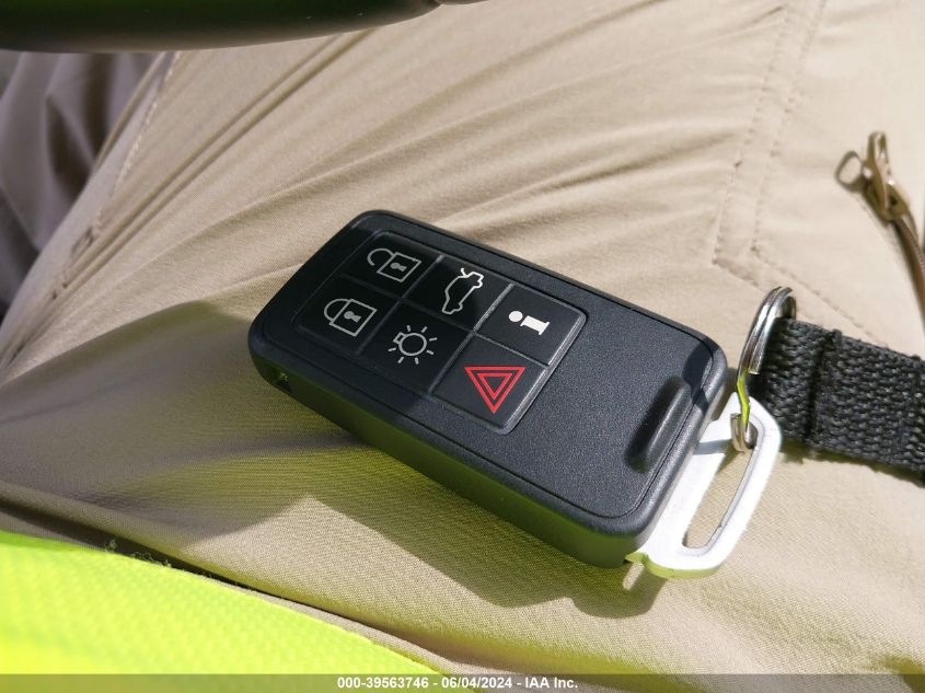 2013 Volvo S60 T5/T5 Platinum/T5 Premier/T5 Premier Plus VIN: YV1612FS2D2200846 Lot: 39563746