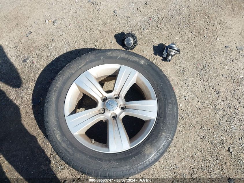 2011 Jeep Compass VIN: 1J4NF1FB9BD282311 Lot: 39563747