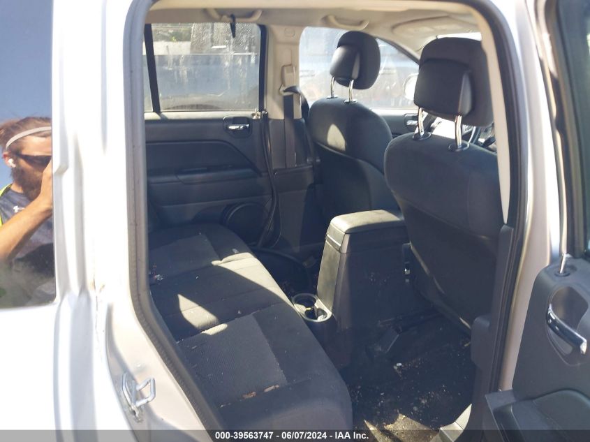 2011 Jeep Compass VIN: 1J4NF1FB9BD282311 Lot: 39563747