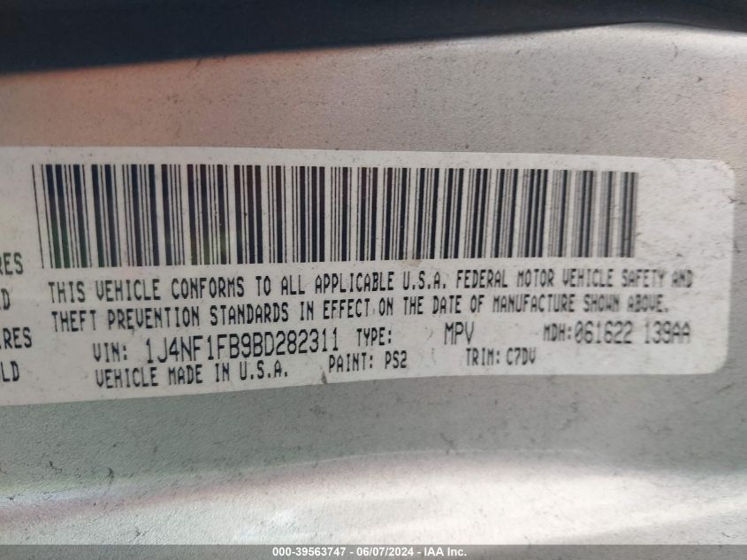 2011 Jeep Compass VIN: 1J4NF1FB9BD282311 Lot: 39563747