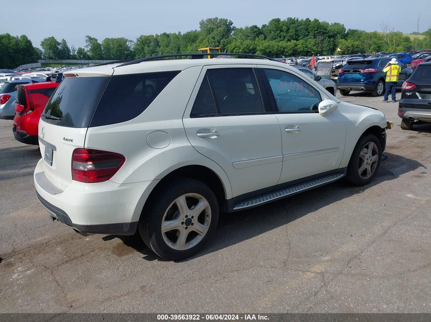 2008 Mercedes-Benz Ml 320 Cdi 4Matic VIN: 4JGBB22E18A437725 Lot: 39563922