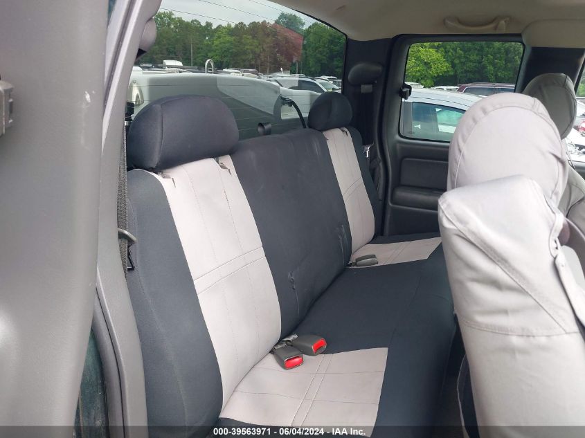 2004 GMC Sierra 1500 Sle VIN: 2GTEK19T141195636 Lot: 39563971