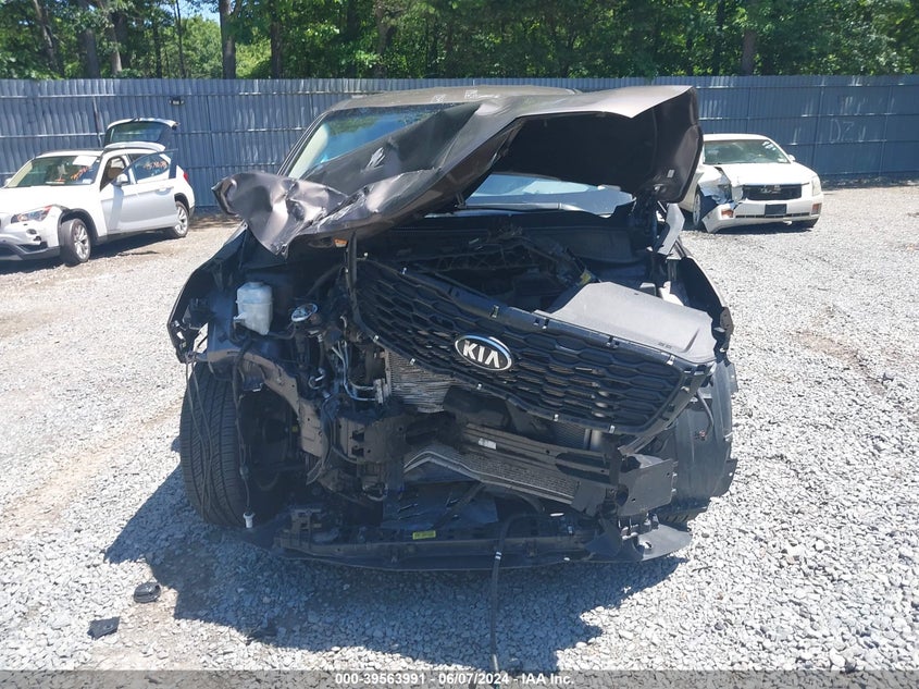 2019 Kia Sorento 2.4L Lx VIN: 5XYPGDA33KG552244 Lot: 39563991