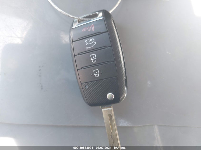 2019 Kia Sorento 2.4L Lx VIN: 5XYPGDA33KG552244 Lot: 39563991