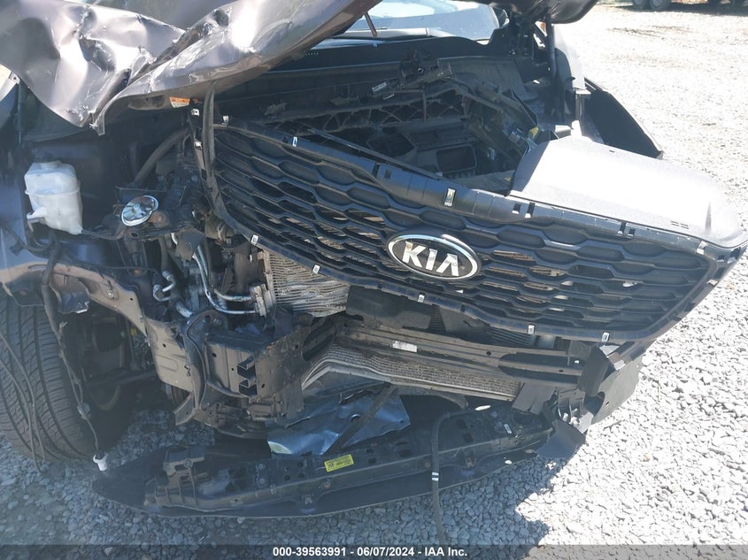 2019 Kia Sorento 2.4L Lx VIN: 5XYPGDA33KG552244 Lot: 39563991