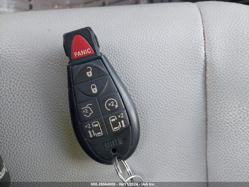 2008 Chrysler Town & Country Touring VIN: 2A8HR54P78R730608 Lot: 39564008