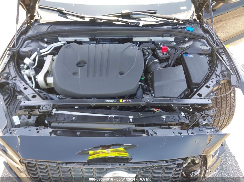 2024 Volvo S60 B5 Plus Dark Theme VIN: 7JRL12FL2RG304010 Lot: 39564016